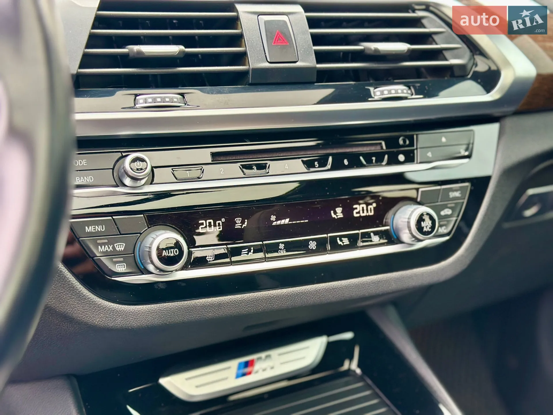 2017 BMW X3 - мініатюра 23