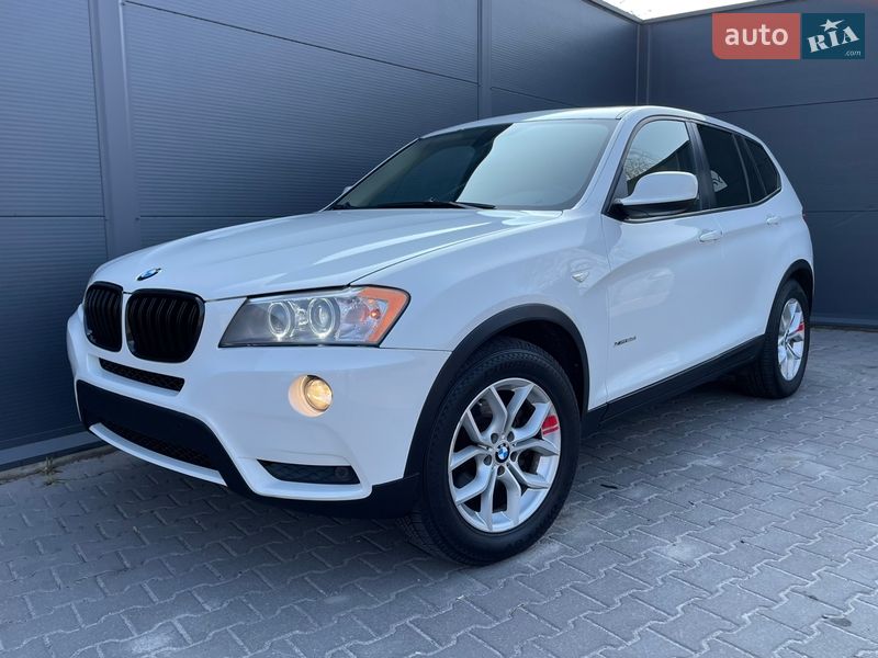Внедорожник / Кроссовер BMW X3 2014 в Киеве
