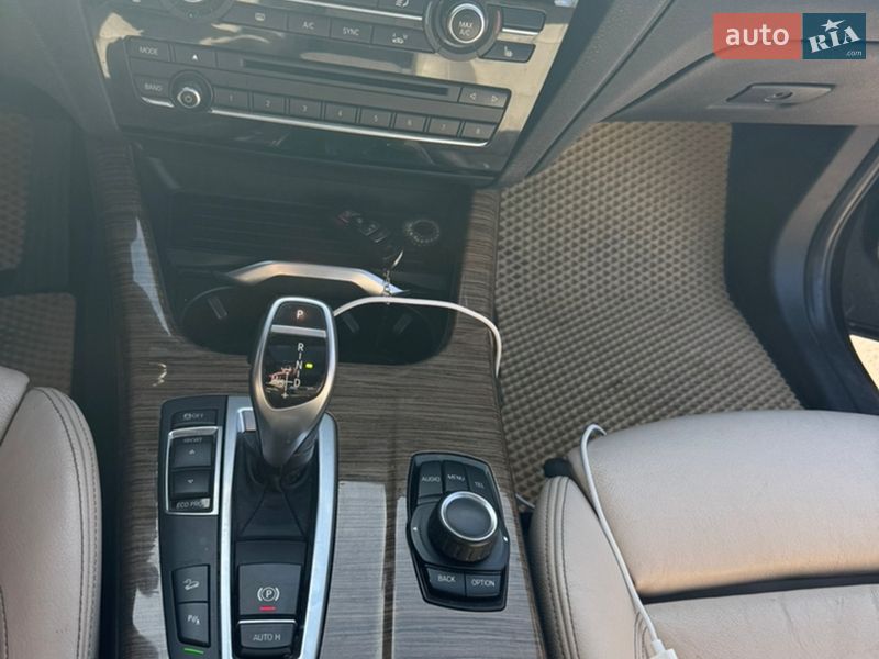 Внедорожник / Кроссовер BMW X3 2015 в Киеве