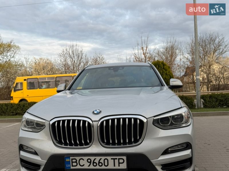 Внедорожник / Кроссовер BMW X3 2018 в Львове