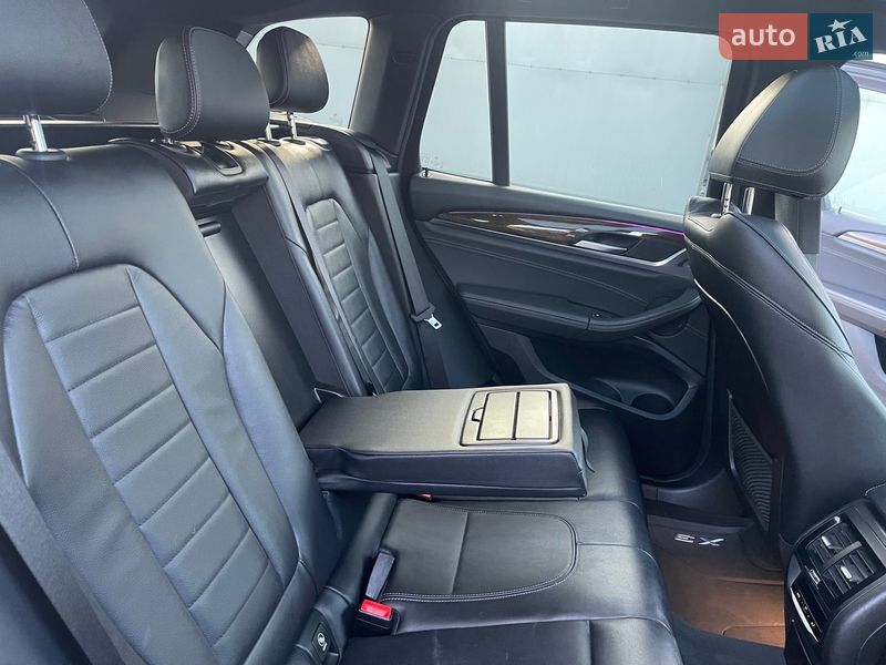 Внедорожник / Кроссовер BMW X3 2018 в Киеве фото 24 Внедорожник / Кроссовер BMW X3 2018 в Киеве