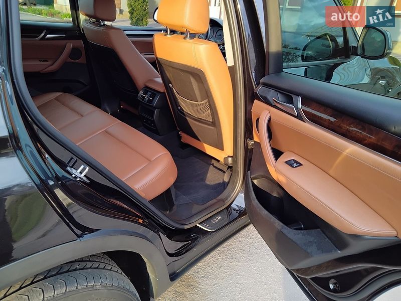 Внедорожник / Кроссовер BMW X3 2015 в Лохвице