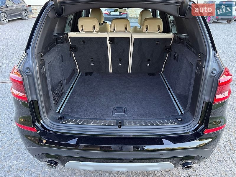 Внедорожник / Кроссовер BMW X3 2020 в Львове