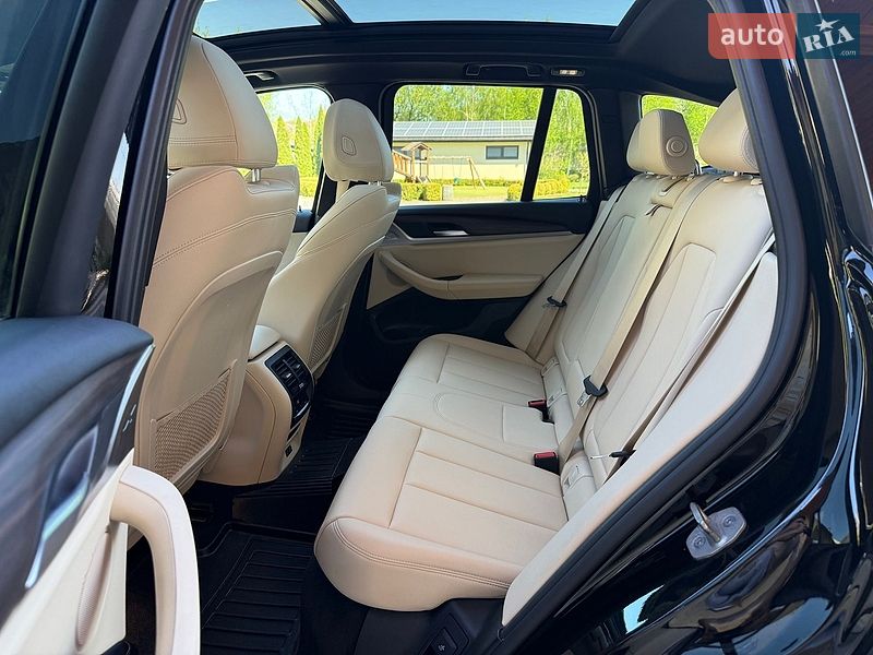 Внедорожник / Кроссовер BMW X3 2020 в Львове