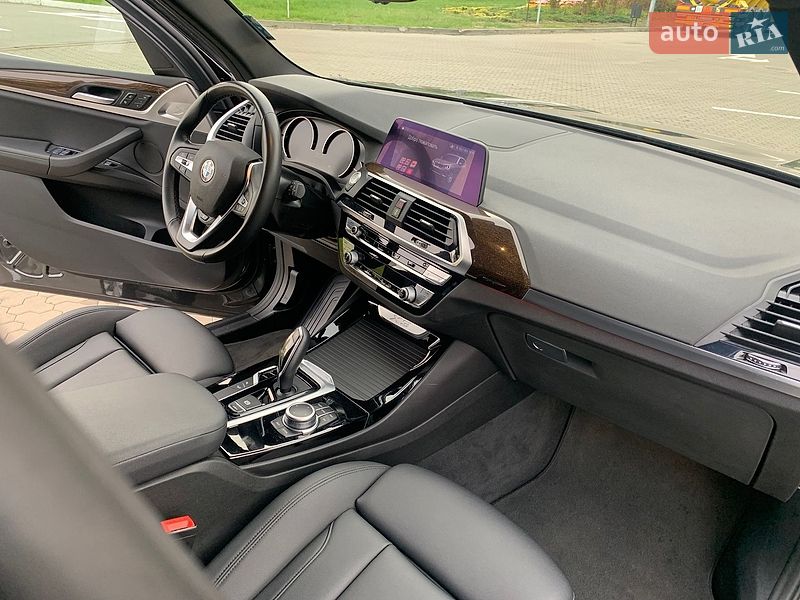 Внедорожник / Кроссовер BMW X3 2021 в Киеве