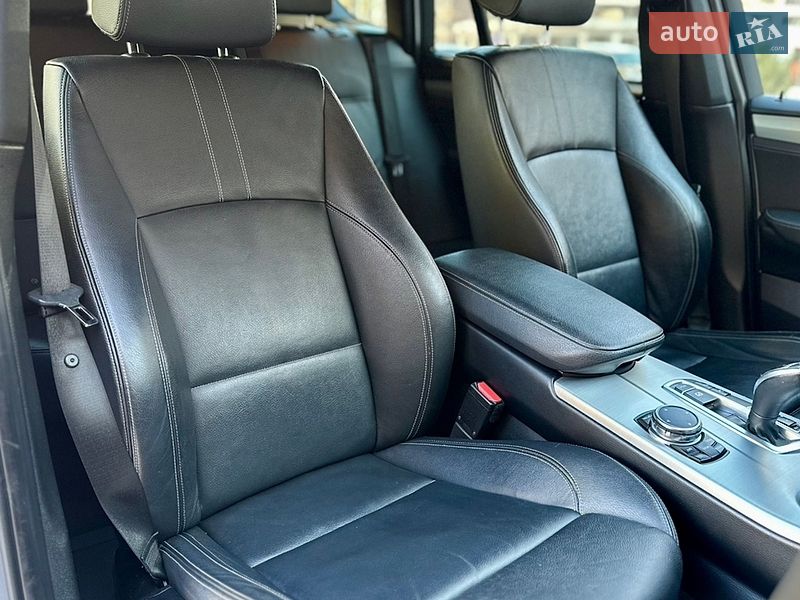 Внедорожник / Кроссовер BMW X3 2016 в Киеве