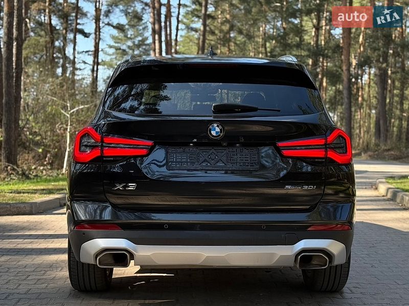 Внедорожник / Кроссовер BMW X3 2022 в Новояворовске