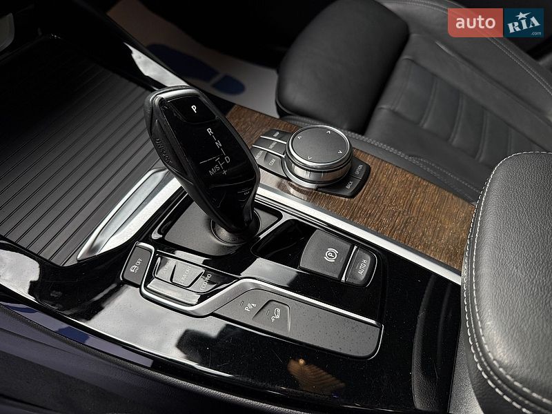 Внедорожник / Кроссовер BMW X3 2018 в Днепре