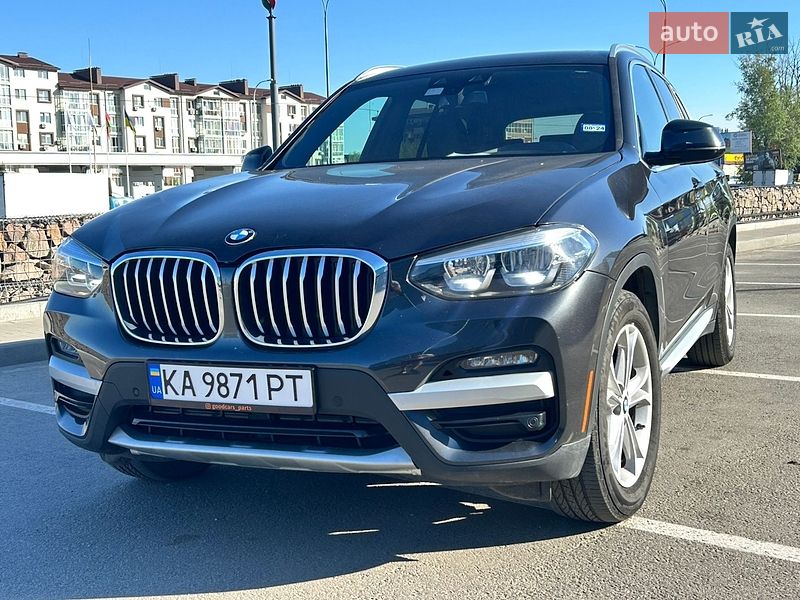 Внедорожник / Кроссовер BMW X3 2019 в Киеве