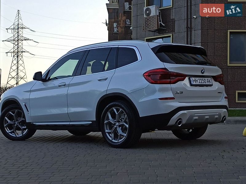 Внедорожник / Кроссовер BMW X3 2021 в Одессе