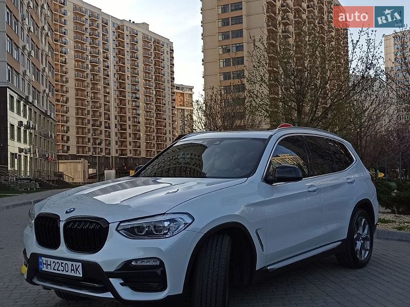 Внедорожник / Кроссовер BMW X3 2021 в Одессе