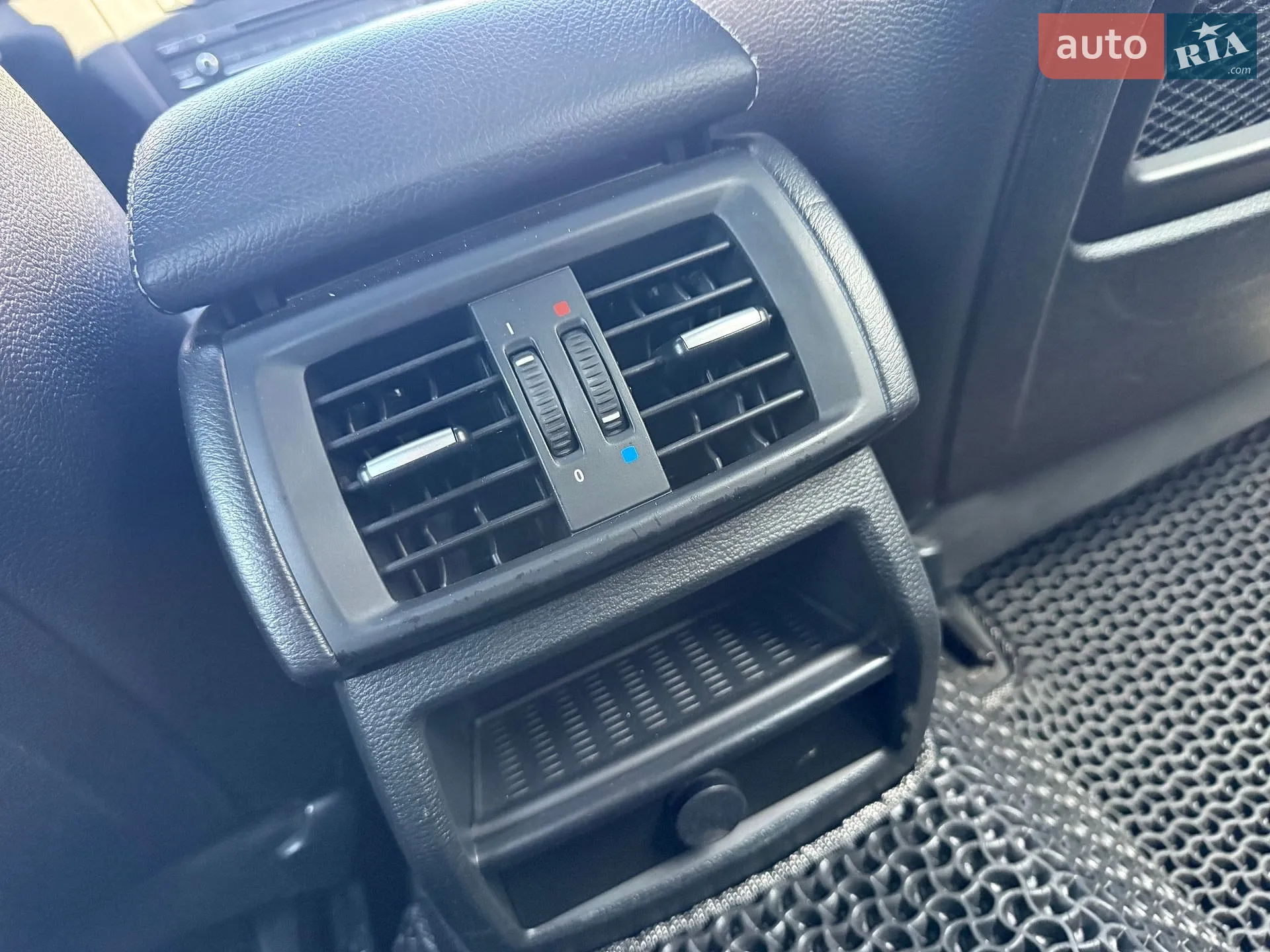 2011 BMW X3 - мініатюра 28