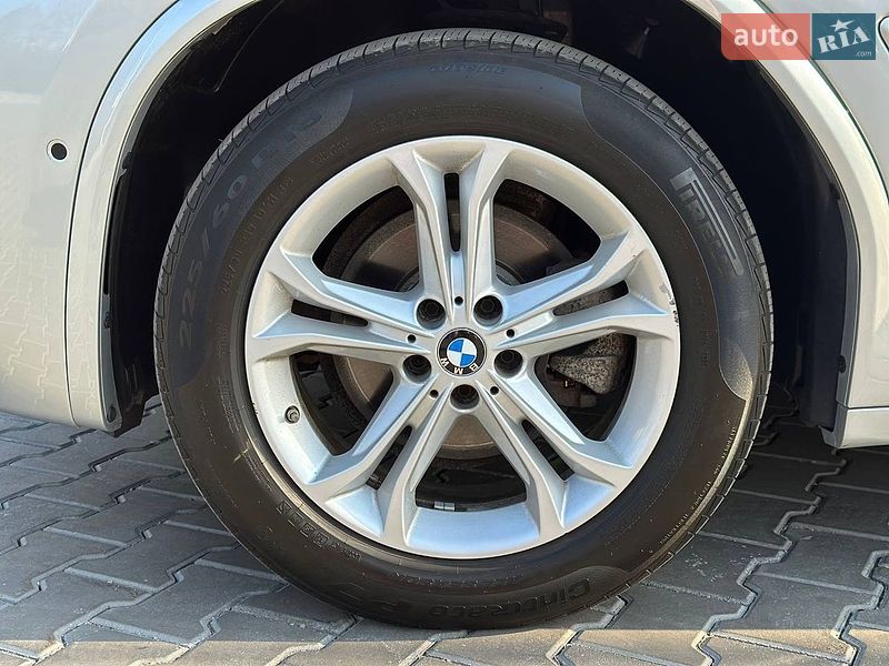 Внедорожник / Кроссовер BMW X3 2018 в Днепре
