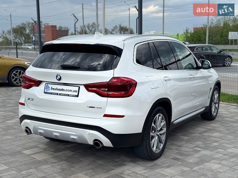 Внедорожник / Кроссовер BMW X3 2018 в Ровно