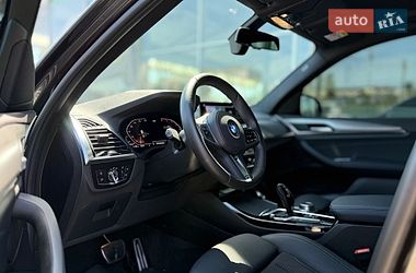 Внедорожник / Кроссовер BMW X3 2020 в Киеве