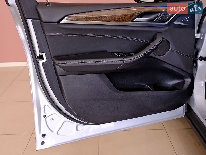 Внедорожник / Кроссовер BMW X3 2018 в Одессе