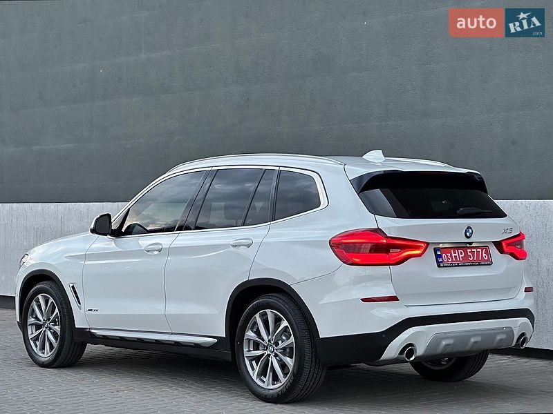Внедорожник / Кроссовер BMW X3 2018 в Тернополе