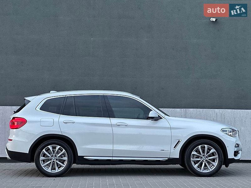 Внедорожник / Кроссовер BMW X3 2018 в Тернополе