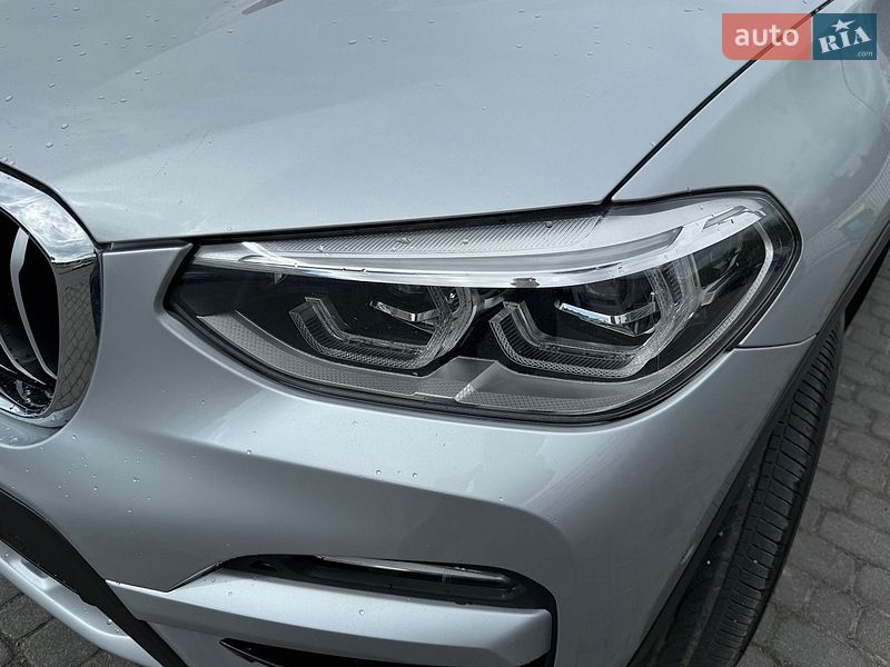 Внедорожник / Кроссовер BMW X3 2019 в Львове