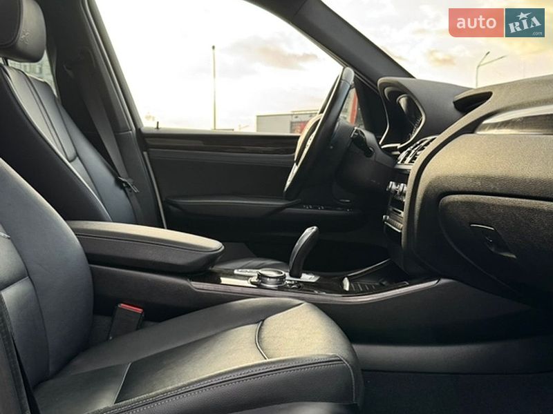 Внедорожник / Кроссовер BMW X3 2014 в Киеве