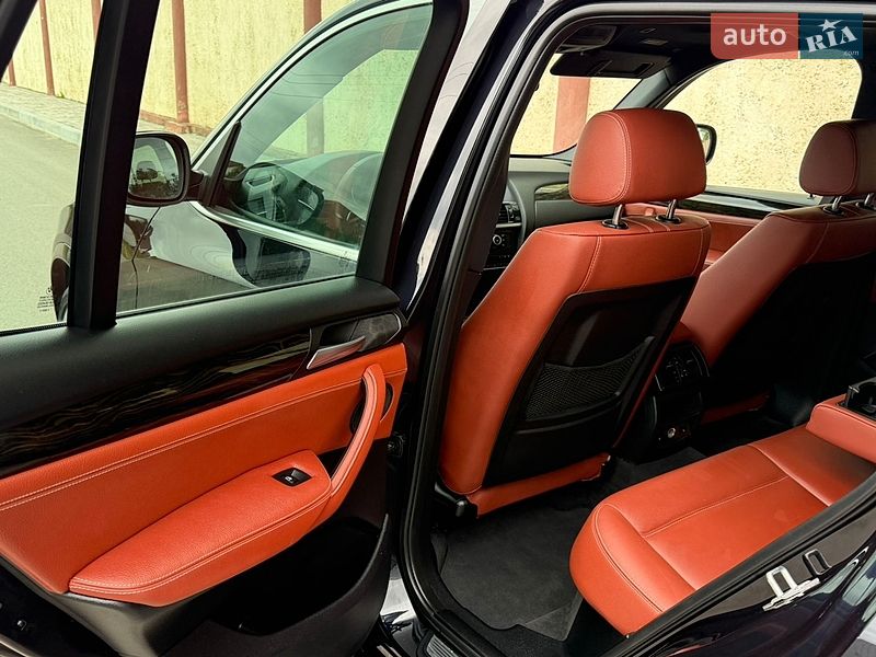 Внедорожник / Кроссовер BMW X3 2014 в Ковеле