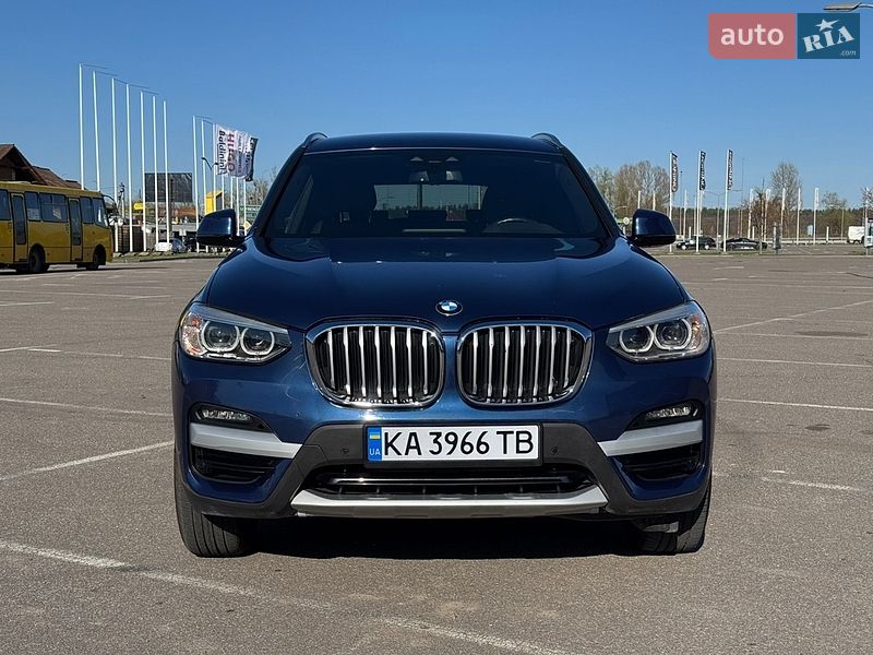 Внедорожник / Кроссовер BMW X3 2020 в Киеве