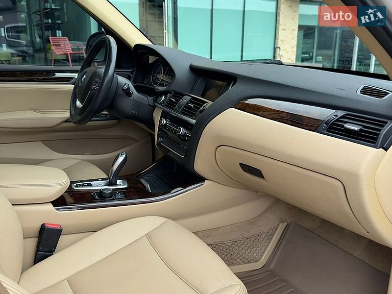 Внедорожник / Кроссовер BMW X3 2015 в Хмельницком
