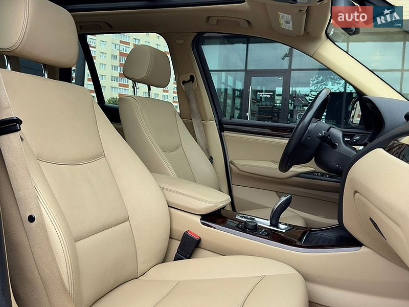 Внедорожник / Кроссовер BMW X3 2015 в Хмельницком