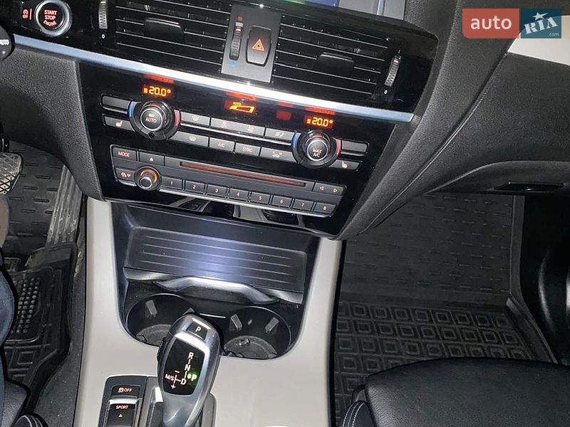 Внедорожник / Кроссовер BMW X3 2015 в Волочиске