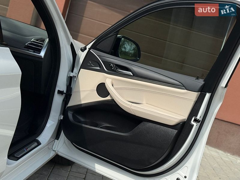 Внедорожник / Кроссовер BMW X3 2022 в Ивано-Франковске