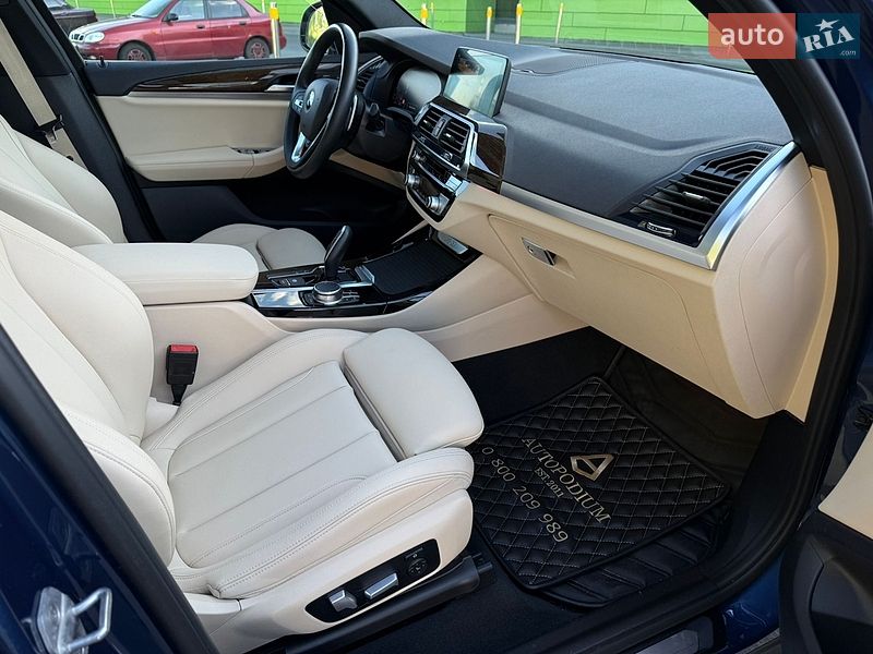 Внедорожник / Кроссовер BMW X3 2020 в Киеве