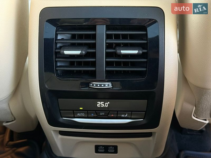 Внедорожник / Кроссовер BMW X3 2020 в Киеве