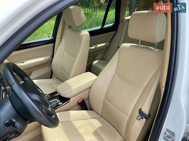 Внедорожник / Кроссовер BMW X3 2015 в Львове