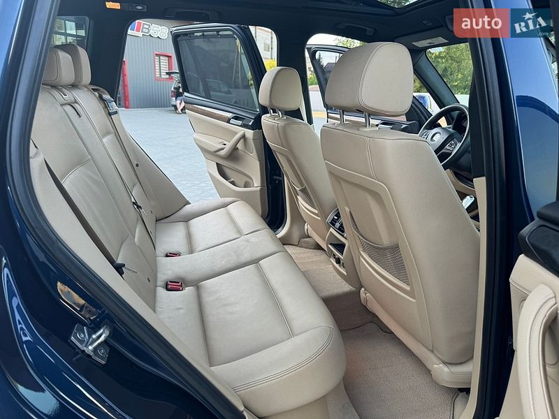Внедорожник / Кроссовер BMW X3 2013 в Ковеле