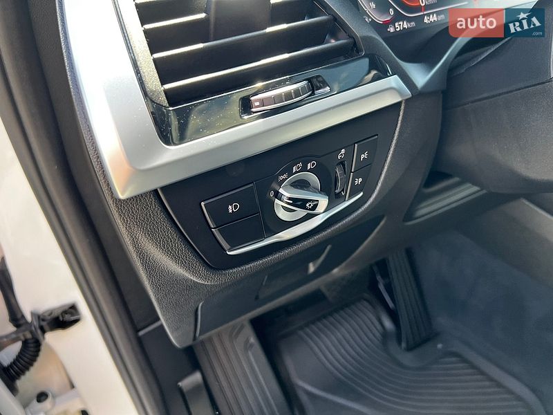 Позашляховик / Кросовер BMW X3 2020 в Луцьку