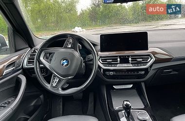 Внедорожник / Кроссовер BMW X3 2021 в Киеве
