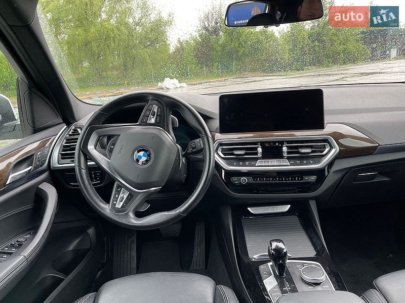 Внедорожник / Кроссовер BMW X3 2021 в Киеве
