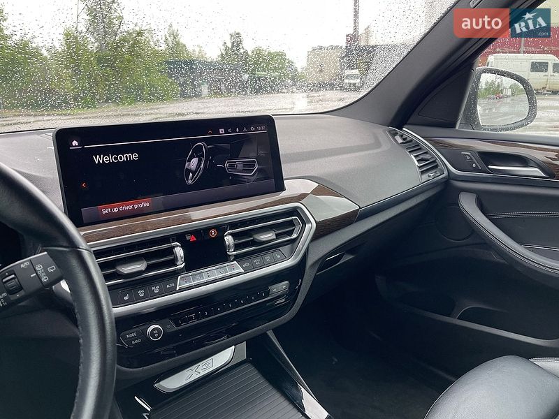 Внедорожник / Кроссовер BMW X3 2021 в Киеве