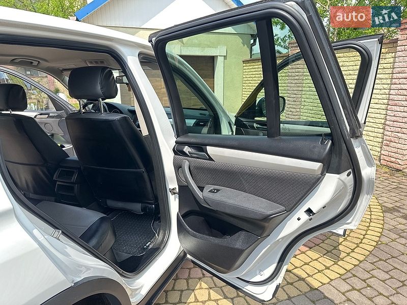 Внедорожник / Кроссовер BMW X3 2012 в Самборе