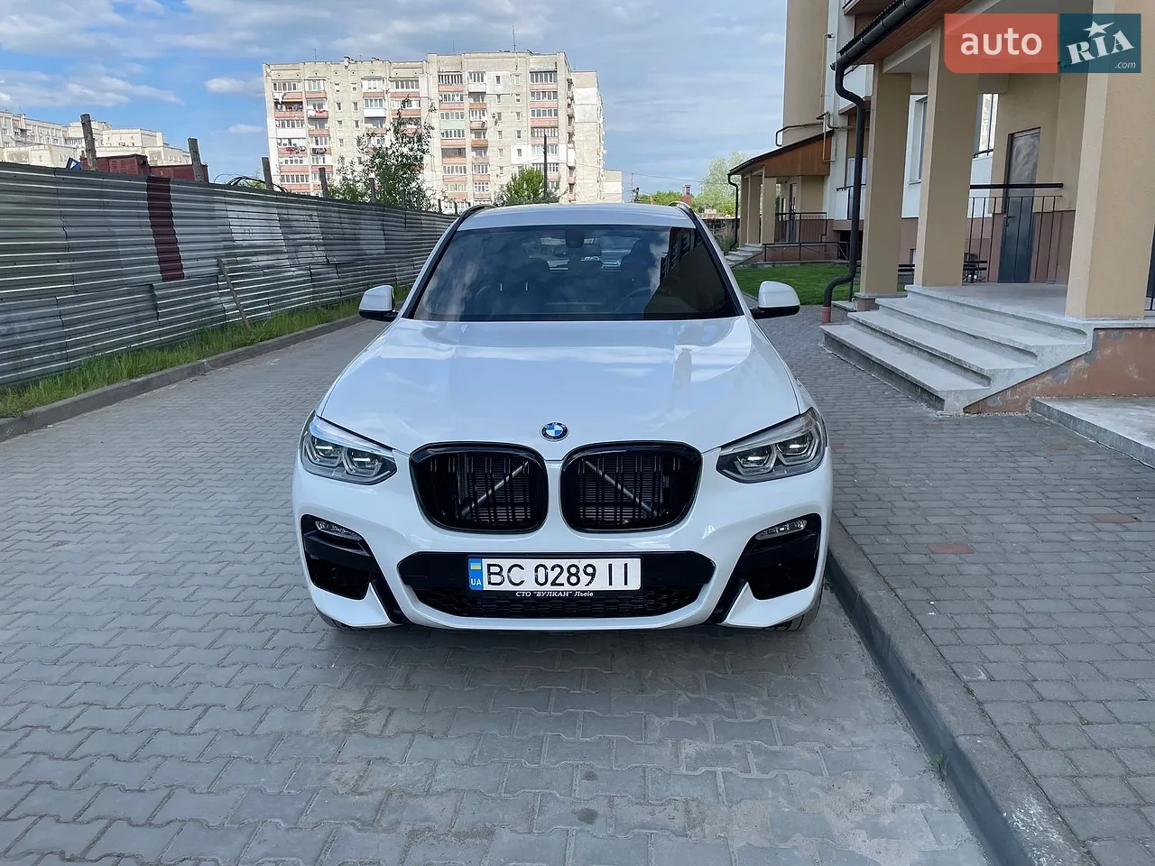 BMW X3 2019 photo 2