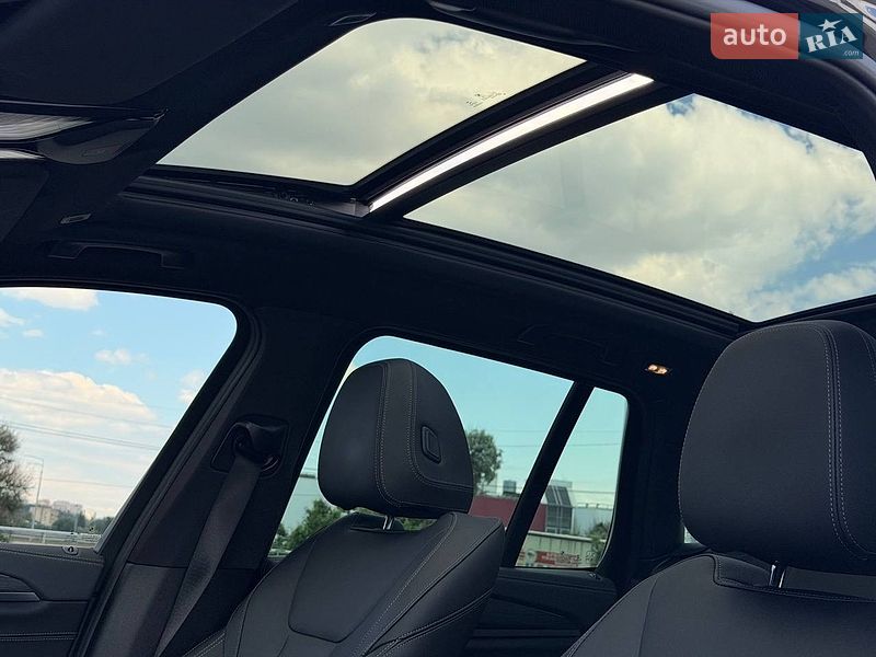 Внедорожник / Кроссовер BMW X3 2022 в Киеве