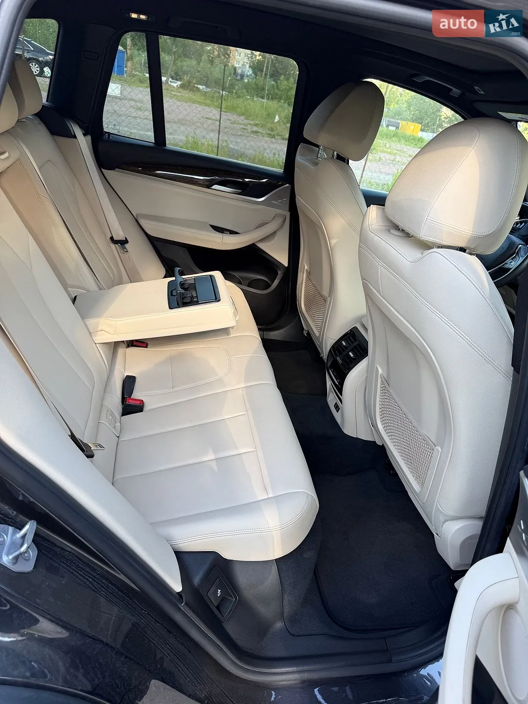 BMW X3 2020 VIN 5UXTY5C06L9C80670 фото оголошення 17 з 29