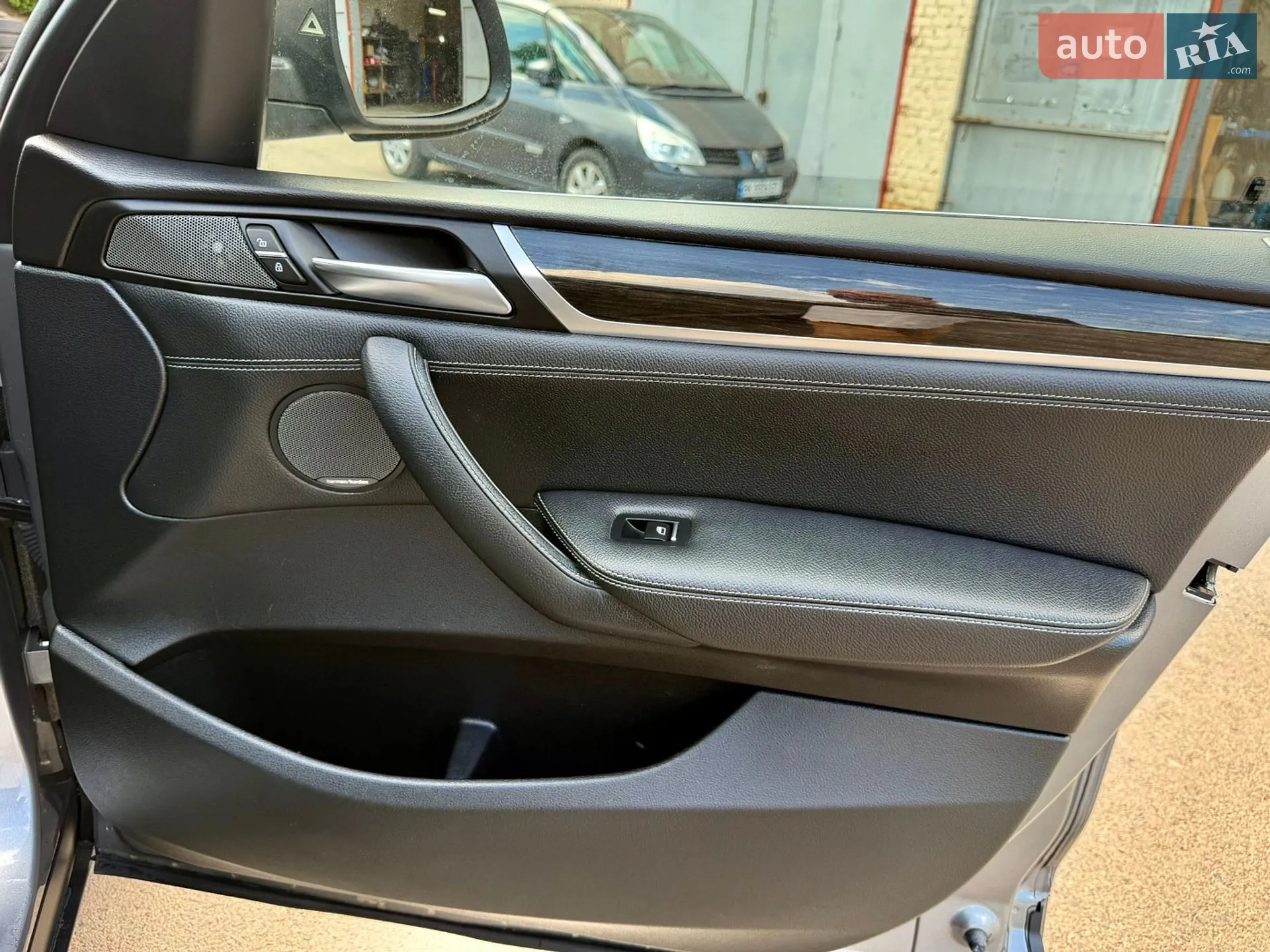 2017 BMW X3 - мініатюра 41