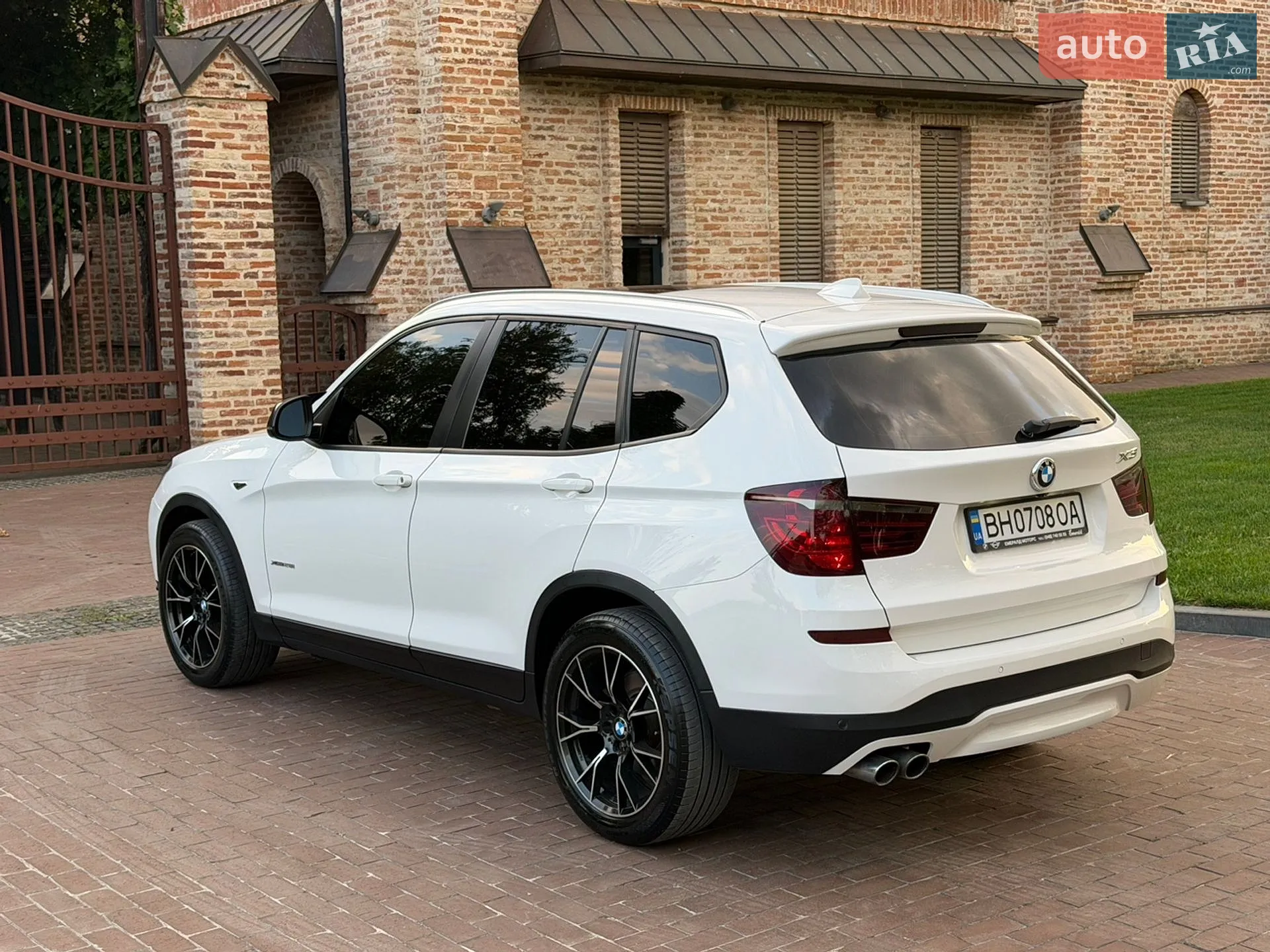 2016 BMW X3 - мініатюра 16