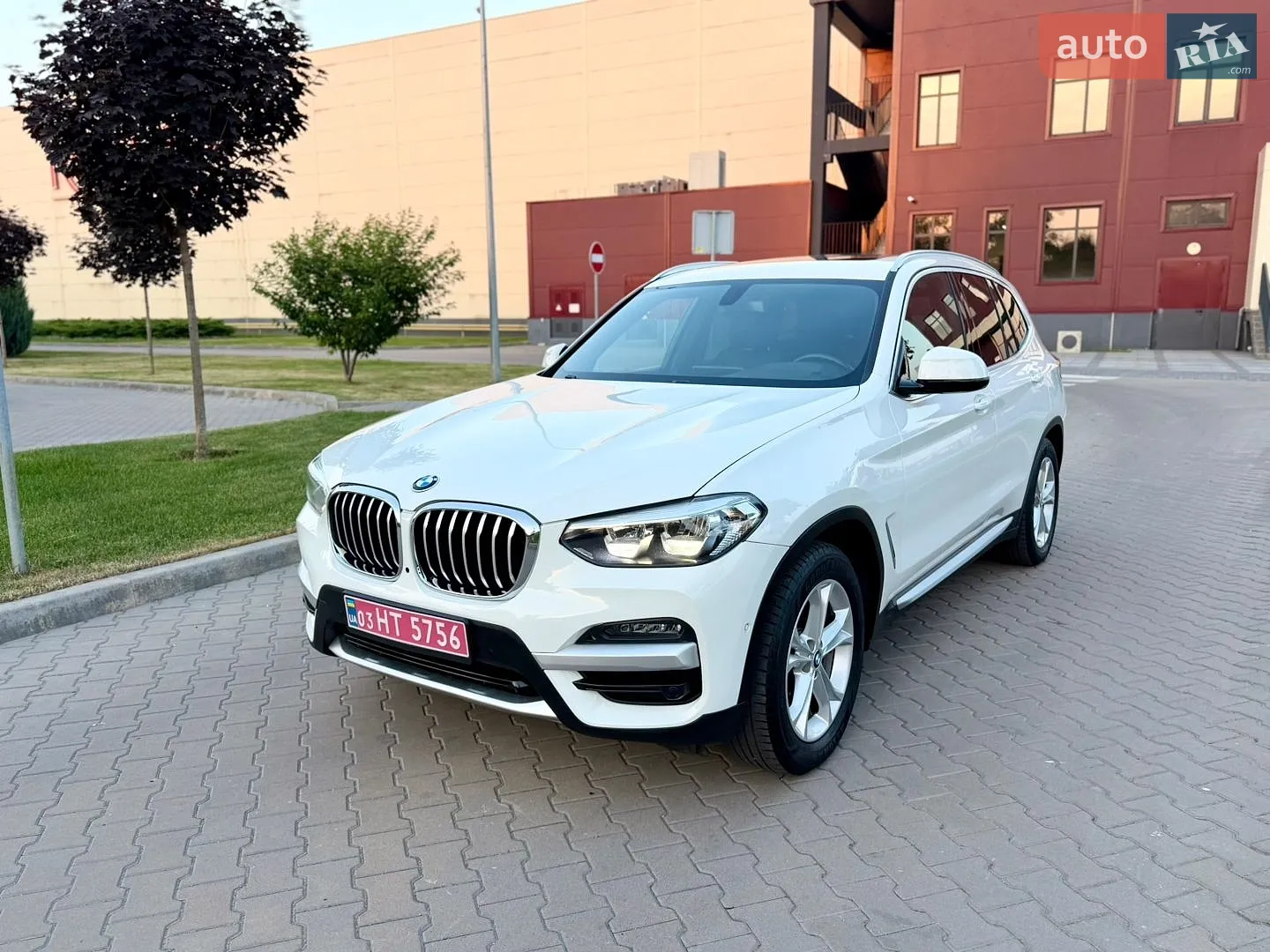2018 BMW X3 - мініатюра 3