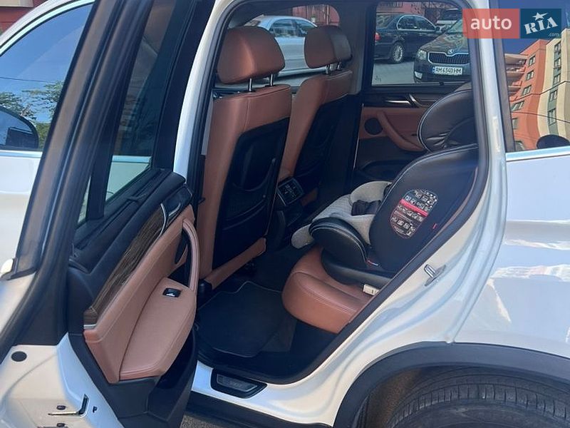 Внедорожник / Кроссовер BMW X3 2014 в Ирпене