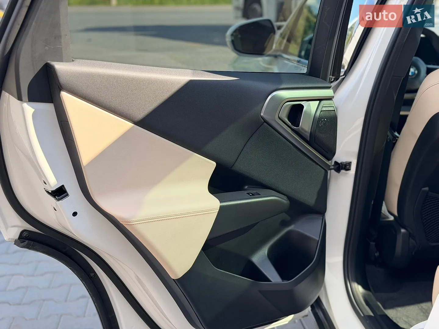 2025 BMW X3 - мініатюра 23