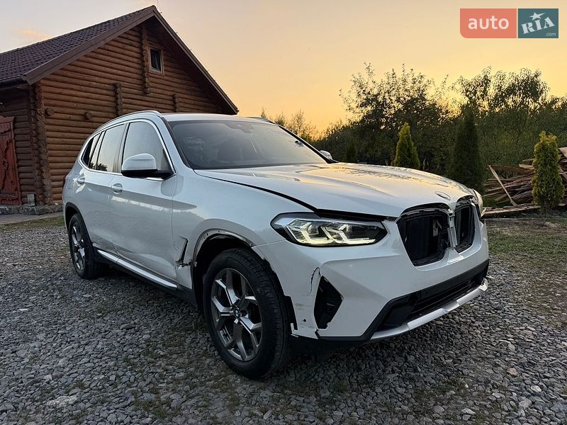 Внедорожник / Кроссовер BMW X3 2023 в Яворове