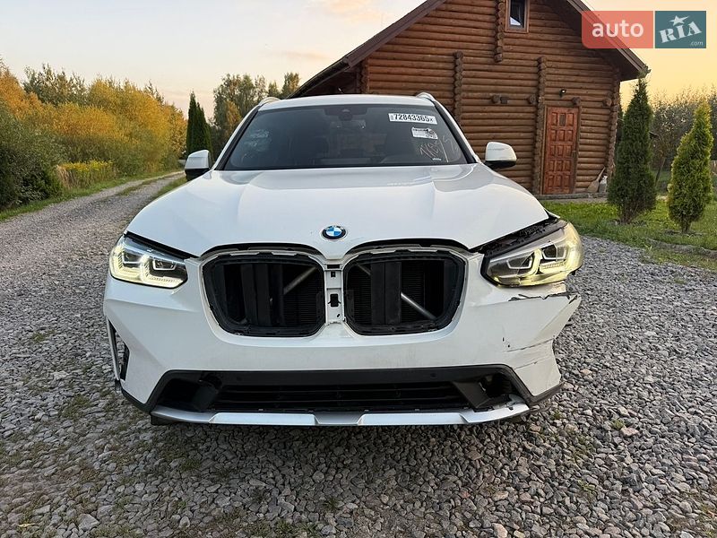 Внедорожник / Кроссовер BMW X3 2023 в Яворове