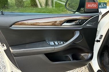 Внедорожник / Кроссовер BMW X3 2023 в Яворове